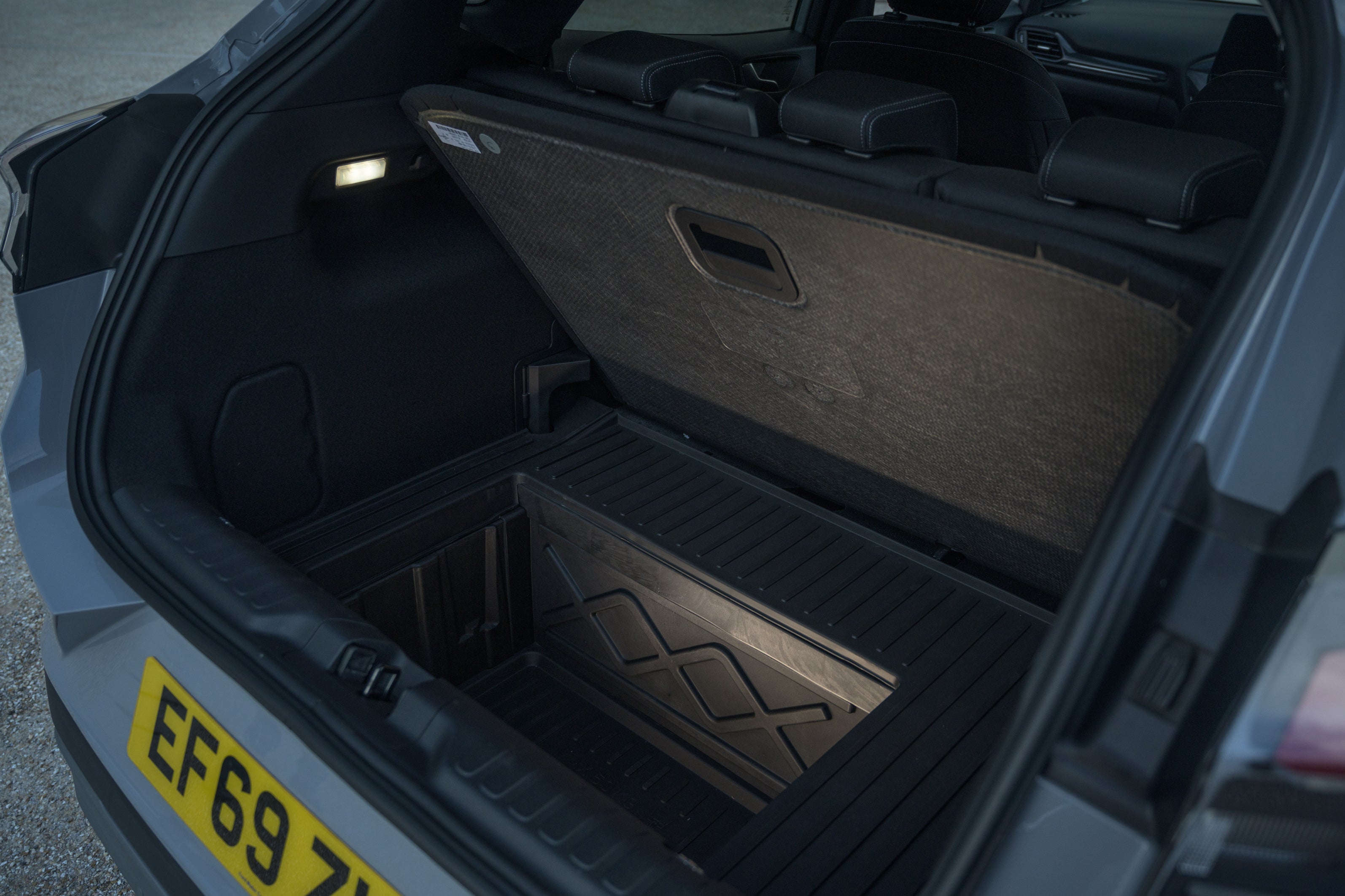 boot space ford puma